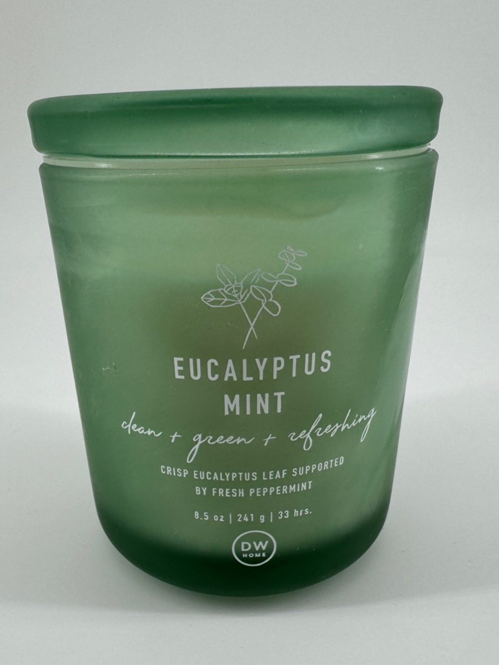 DW Home Candle 1- Wick Eucalyptus Mint Leaf 8.5oz 241g  Burn Time 33 Hours